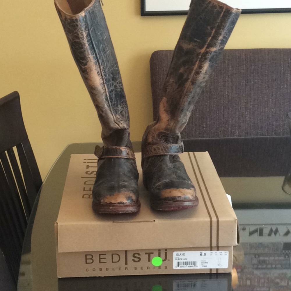 Bed Stu Stunning cobbler Siri’s boots